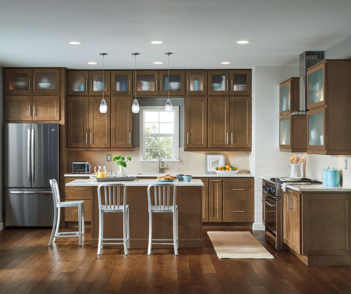 White Shaker Kitchen Cabinets