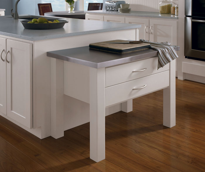 Kitchen with painted Maple cabinets by Homecrest Cabinetry