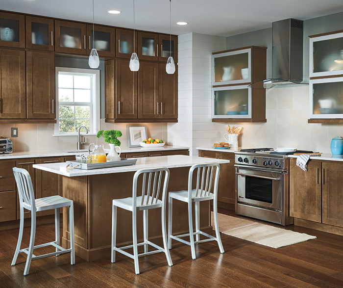 Transitional Kitchen Design - Homecrest Cabinetry