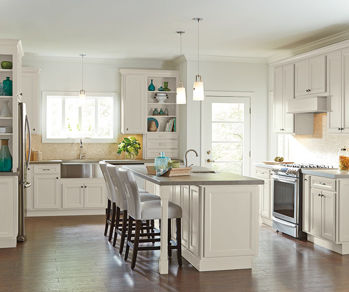 White Shaker Kitchen Cabinets