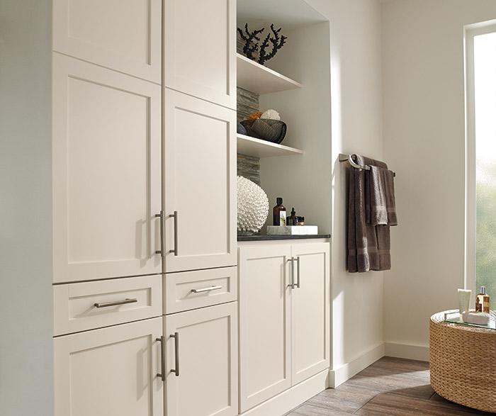 Off White Bathroom Cabinets Homecrest Sedona Off White Bathroom Cabinets In French Vanilla