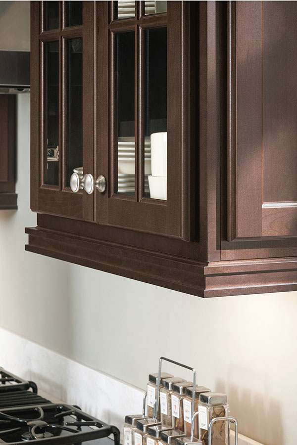 Contemporary Light Rail Insert Moulding - Homecrest