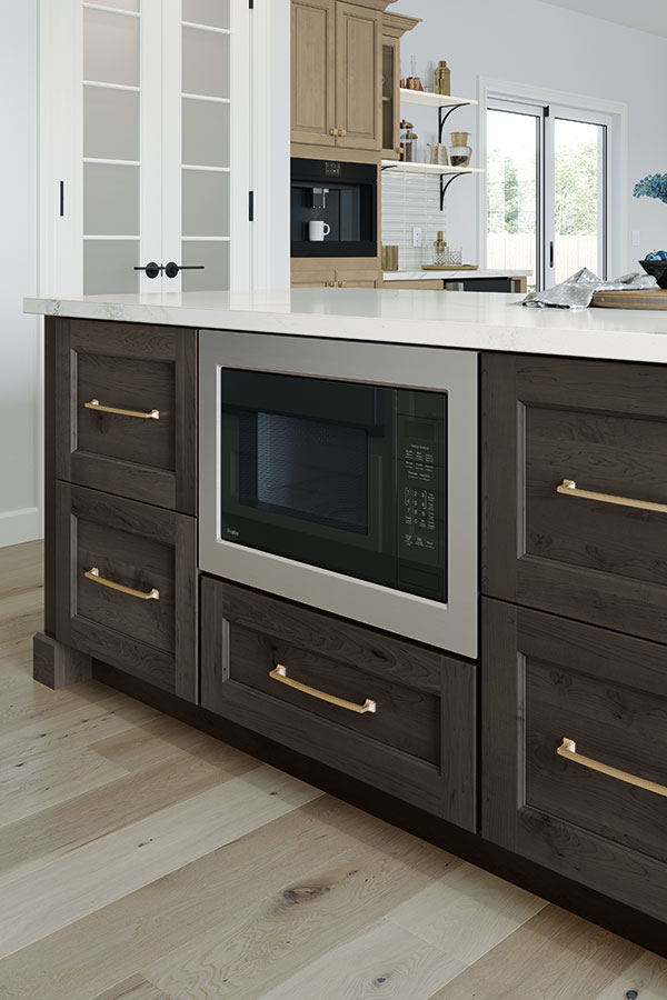 Base Pull Out Cabinet - Homecrest Cabinetry