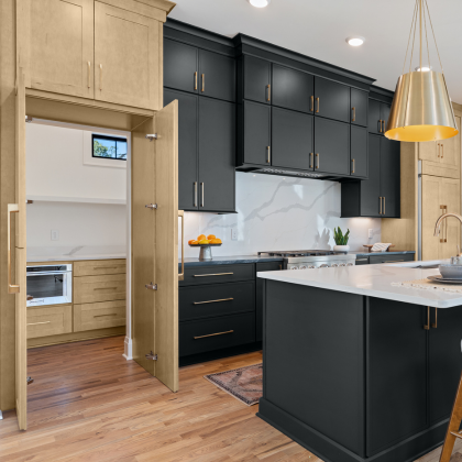 homecrestdesign-spotlight