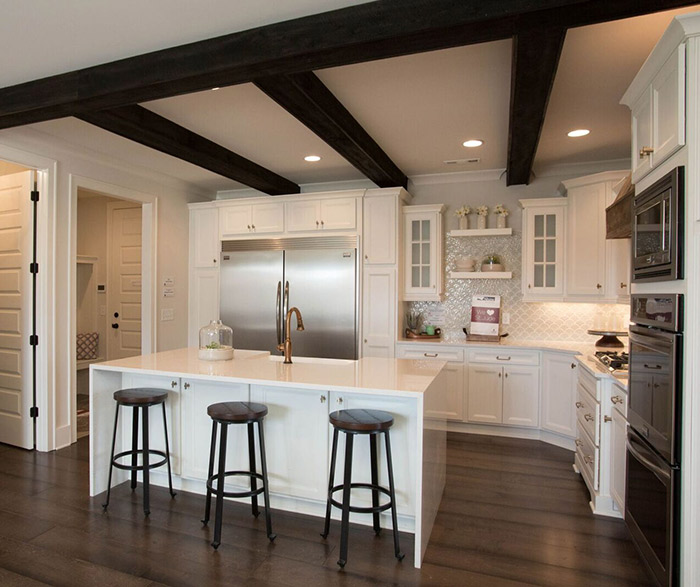 White Kitchen Cabinets